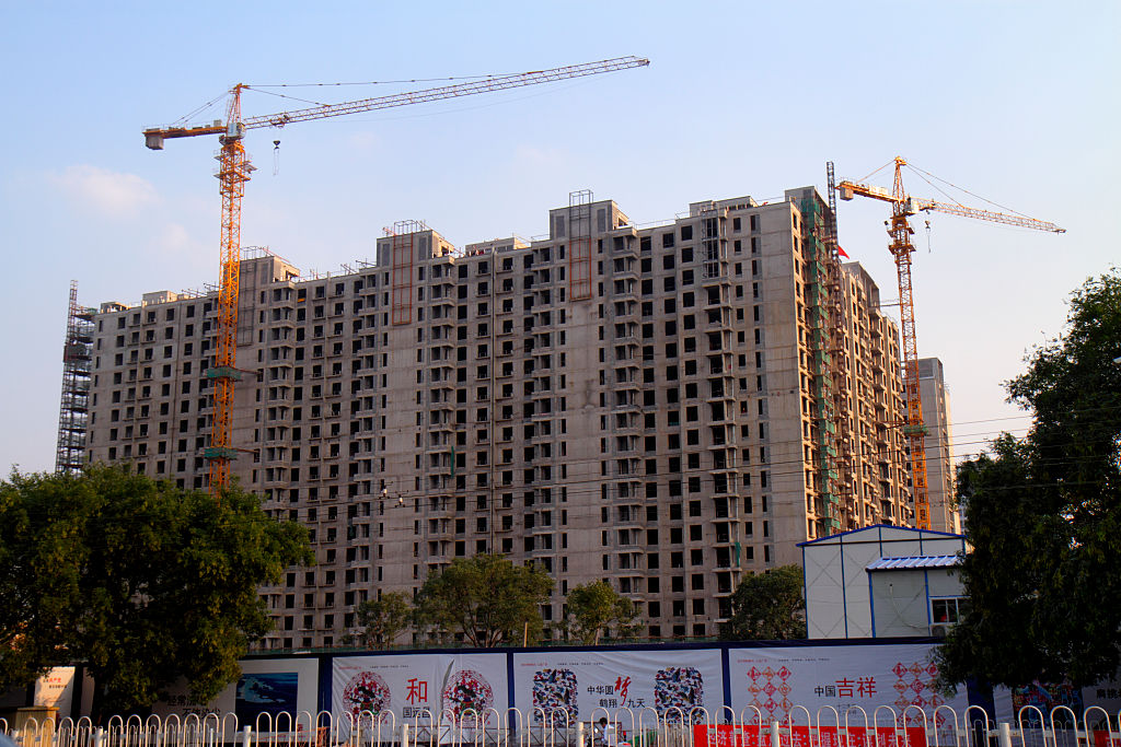 Guanganmen Inner Street, construction of high rise apartment building. (Photo by:  Jeffrey Greenberg/Universal Images Group via Getty Images)