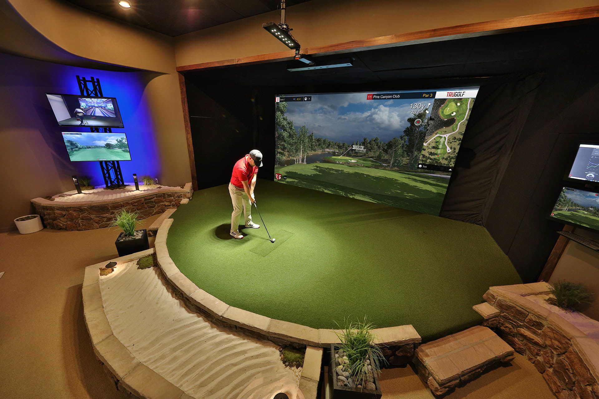 HighTech Golf Simulators For Your Home