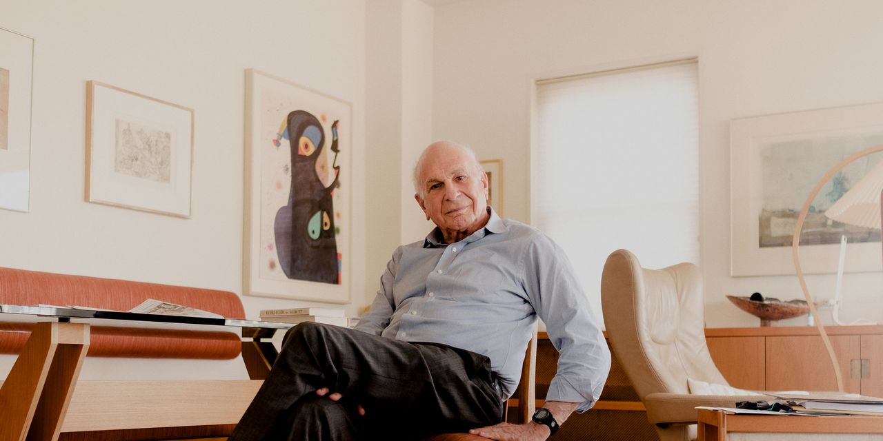 Daniel Kahneman, photographed in his Manhattan apartment in 2021. BENEDICT EVANS FOR THE WALL STREET JOURNAL
