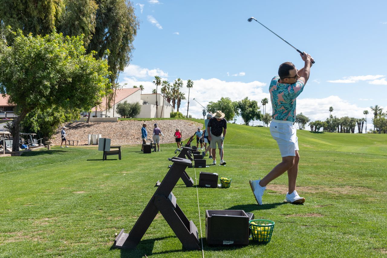 Tyson Hawley at the Bermuda Dunes Country Club in California’s greater Palm Springs area. OLIVIA ALONSO GOUGH FOR THE WALL STREET JOURNAL