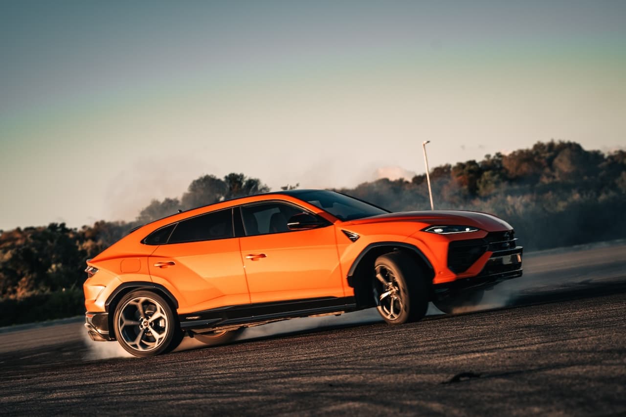 The 2025 Lamborghini Urus SE is the first hybrid super-SUV from the Italian firm.
Courtesy of Lamborghini